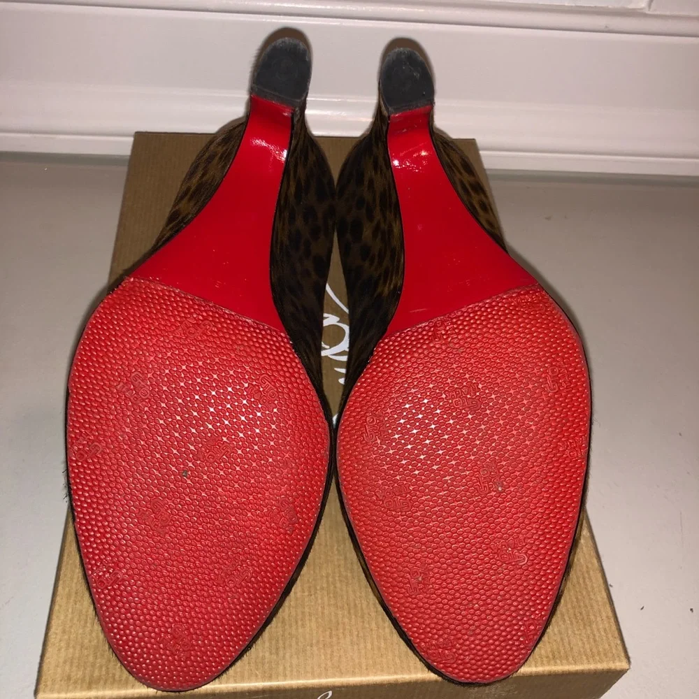 Christian Louboutin Morphing Pony Wedge 37 - Picture 3 of 7